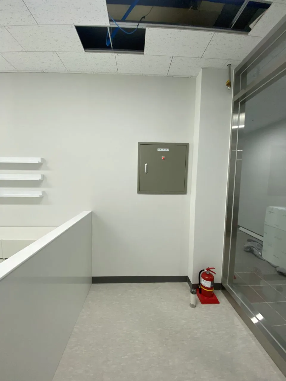 봉담 뷰티샵 세면대장 배수불량 수리 전경